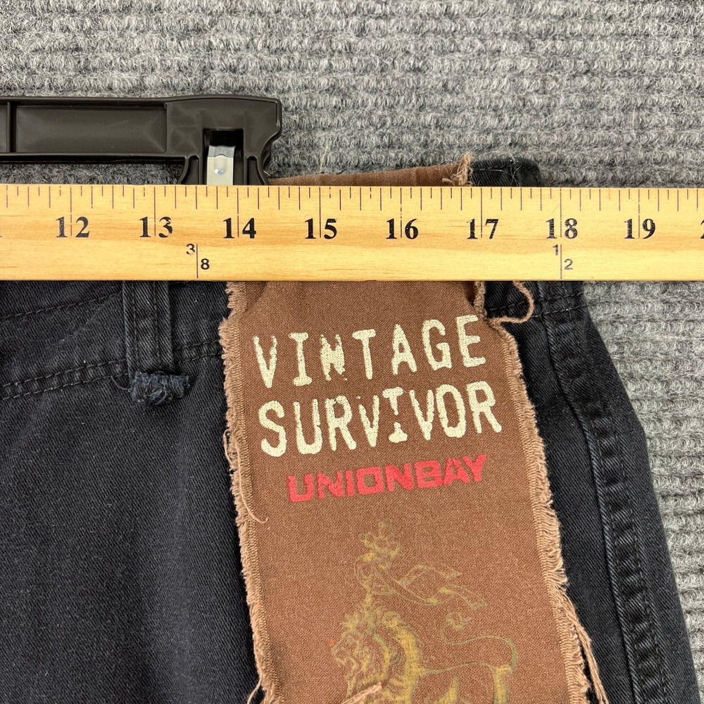 Unionbay Cargo Shorts Men 34 Grunge Y2K Utility Street Tactical Vintage Survivor - Picture 8 of 13